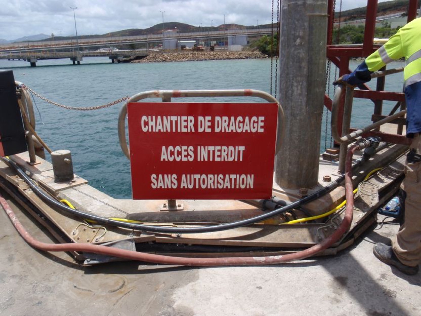 Dragage & déroctage — ETSM Nouvelle-Calédonie 33