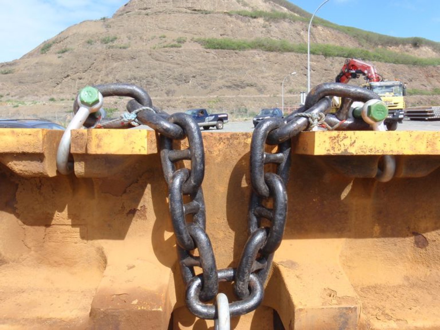 Amarrages & travaux miniers — ETSM Nouvelle-Calédonie 70
